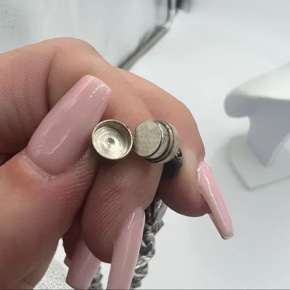 Vintage Black and Clear Glass/Stone Beaded Necklace with Magnetic Clasp - Picture 6 of 6